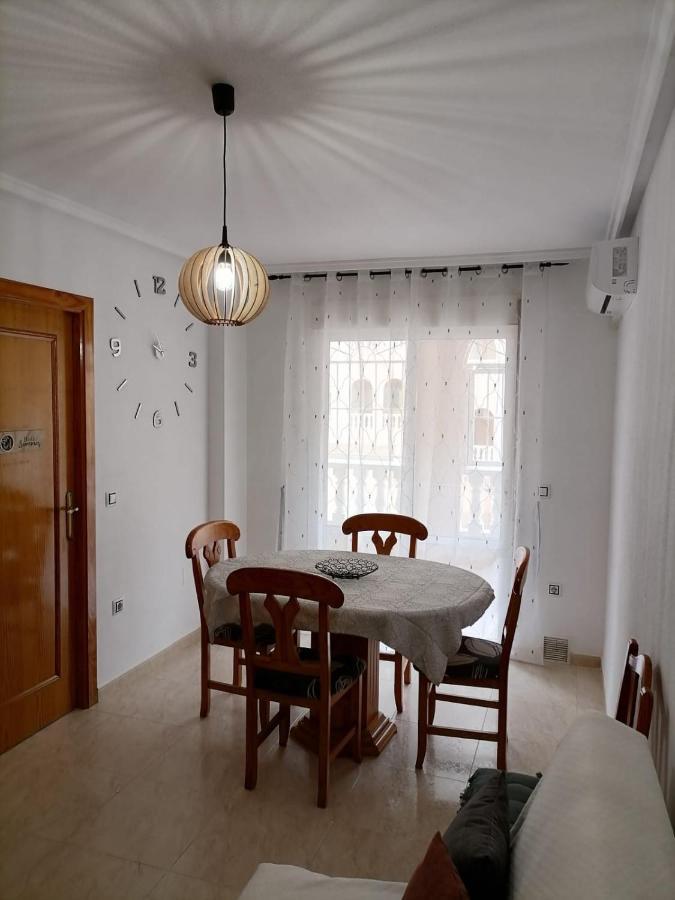 Sunny Appartment With Pool Torrevieja Center エクステリア 写真