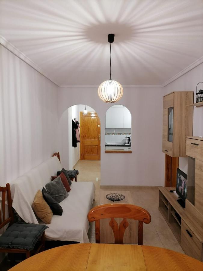 Sunny Appartment With Pool Torrevieja Center エクステリア 写真